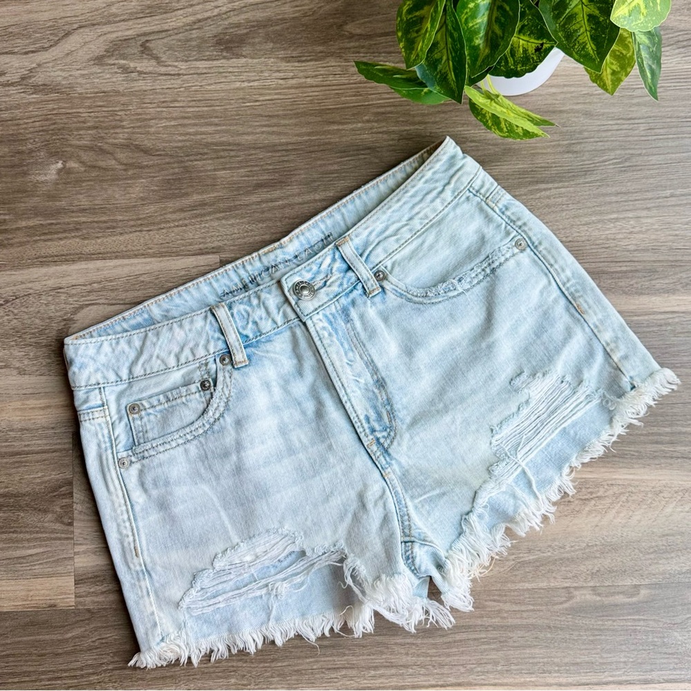 American Eagle Outfitters Light Blue Jean Shorts